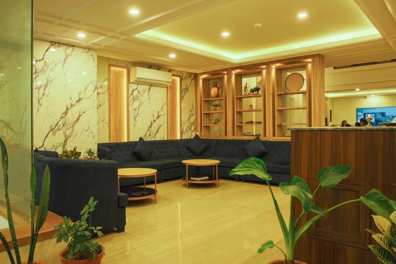 פוקהרה Hotel Fewa Trip מראה חיצוני תמונה