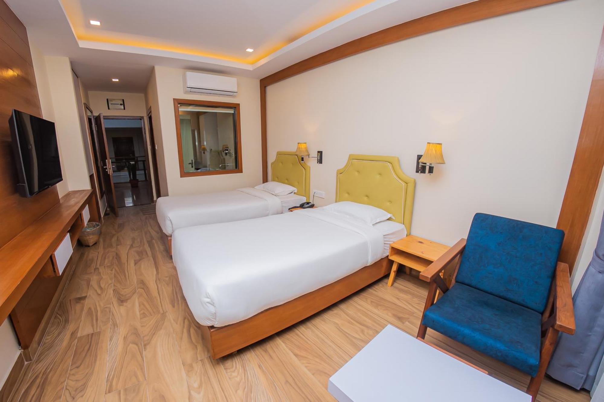 פוקהרה Hotel Fewa Trip מראה חיצוני תמונה