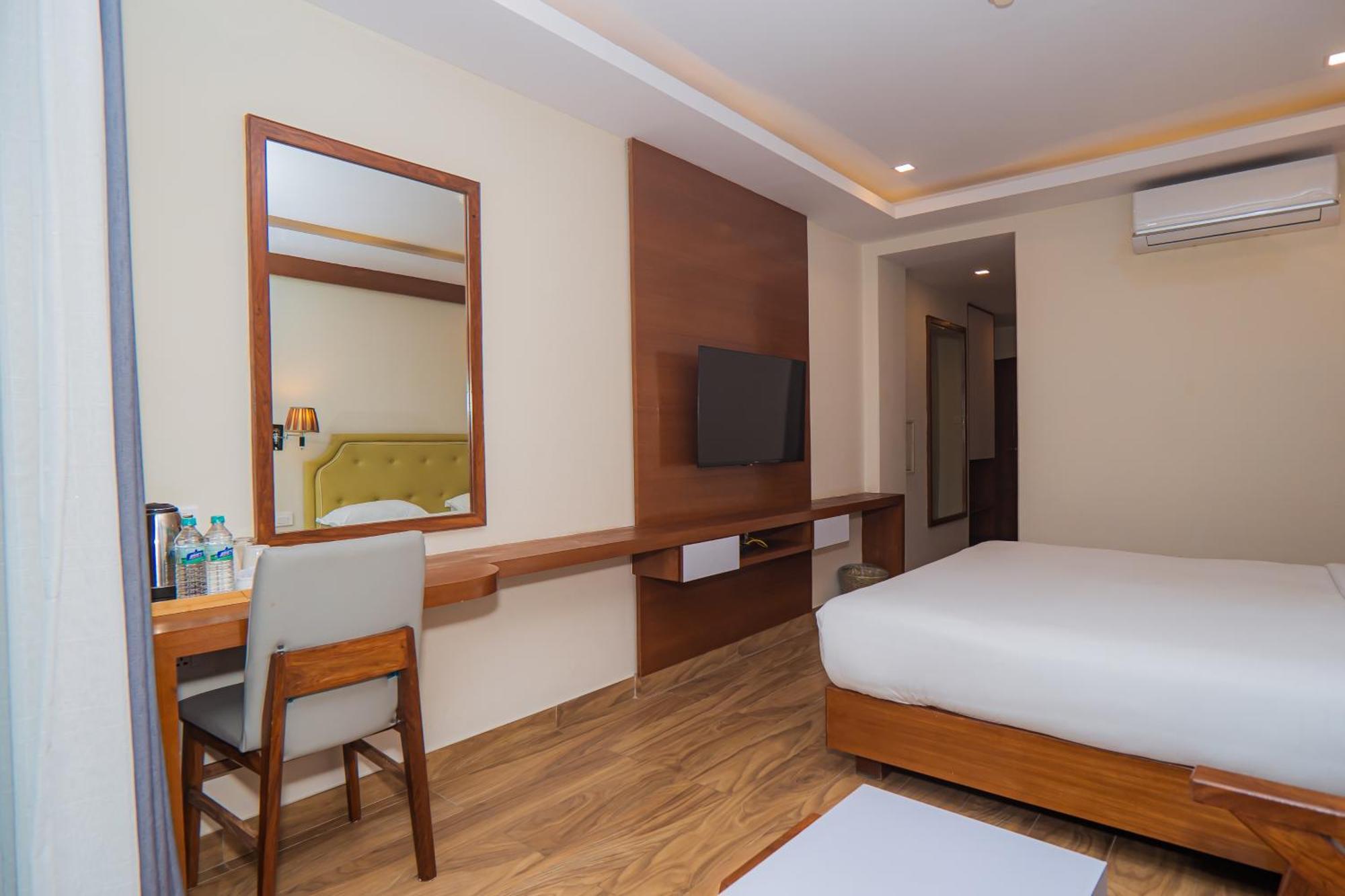 פוקהרה Hotel Fewa Trip מראה חיצוני תמונה